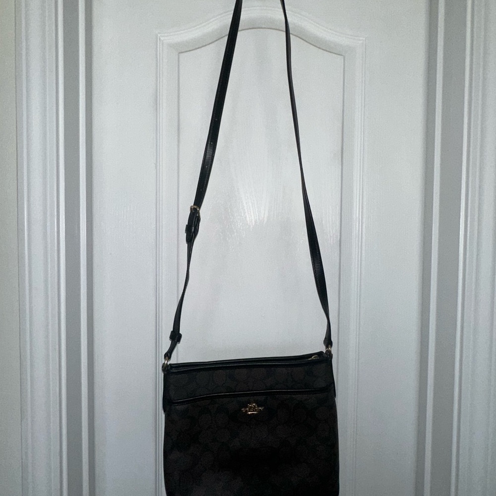 Coach Black Leather Shoulder Bag